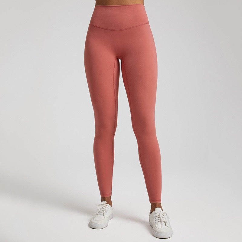 Soft Seamless Leggings That Shape, Stretch, and Support