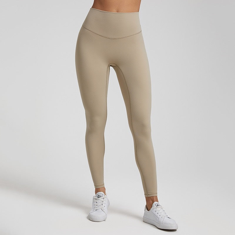 Soft Seamless Leggings That Shape, Stretch, and Support